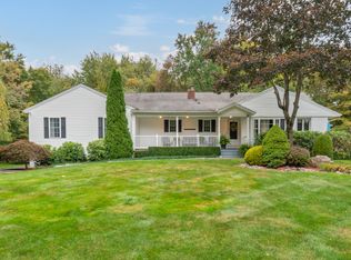 706 Charcoal Ave, Middlebury, CT 06762