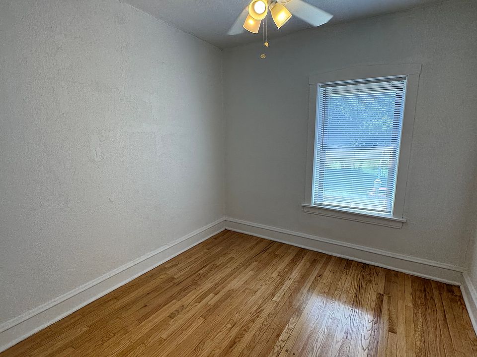 Bedroom 2. Note: Does not have closet built in