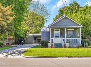 1306 Bowen Ave, Ocean Springs, MS 39564