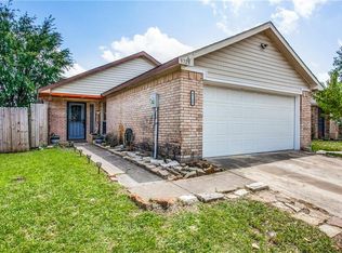 9728 Valley Mills Ln, Dallas, TX 75227