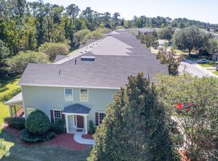 7001 Roundleaf Dr, Jacksonville, FL 32258