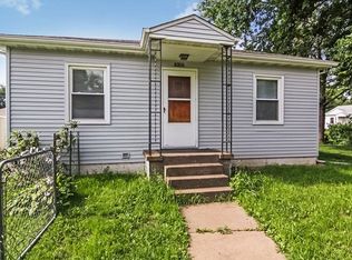 3521 May Ln, Davenport, IA 52802