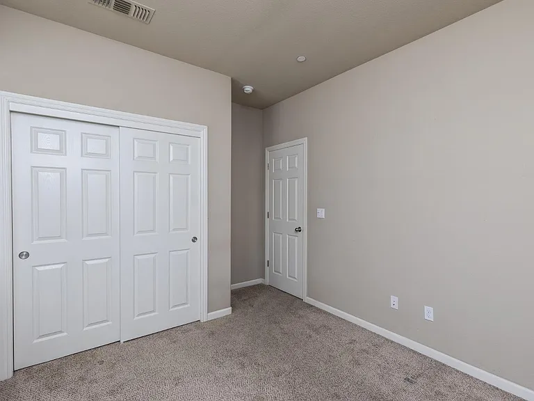 3720 Griffith Ave — Photo 9