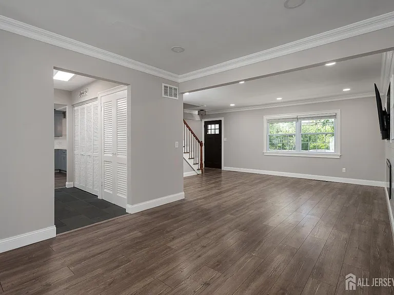 65 Hastings Rd — Photo 5