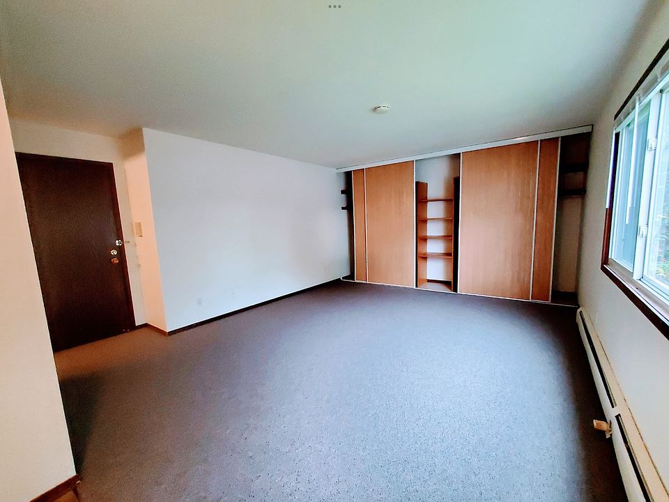 Unit Photo