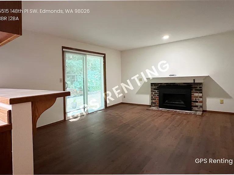 5515 148th Pl SW — Photo 6