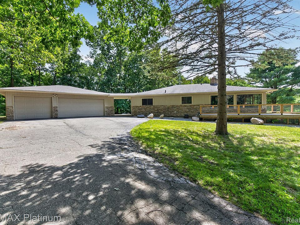1st image of 2456 Chilson Rd