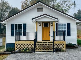 810 N A St, Lenoir City, TN 37771