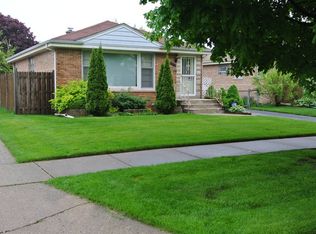 9105 Newcastle Ave, Morton Grove, IL