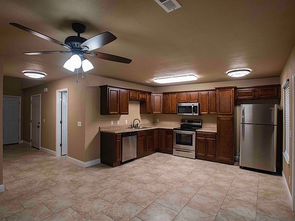 2nd image of 1562 N Dawn Dr