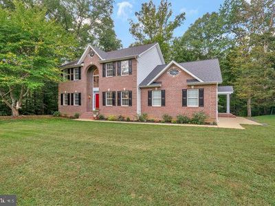 8285 Hudson Dr, La Plata, MD, 20646