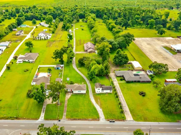 120 Whitfield Ct, Houma, LA 70360