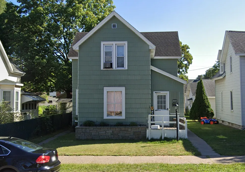 1 bed, $845 — Photo 1