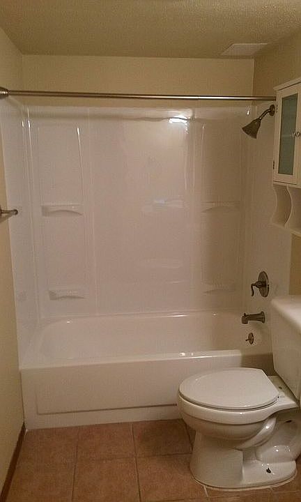 1st image of 814 E Saint Thomas Moore Way