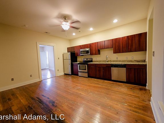 5th image of 20 W Marshall St APT 03