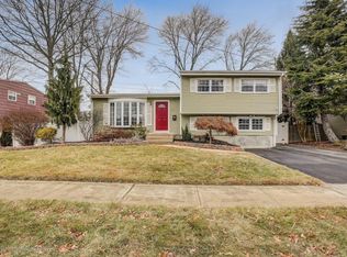 38 Piedmont Dr, Old Bridge, NJ 08857
