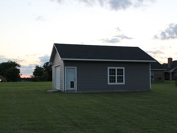 Detached Shop