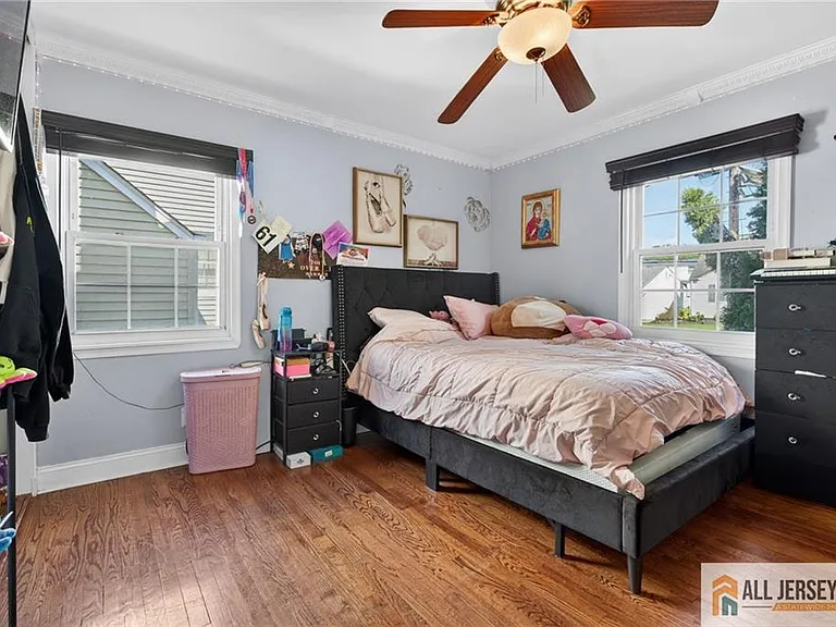 177 Midfield Rd — Photo 8