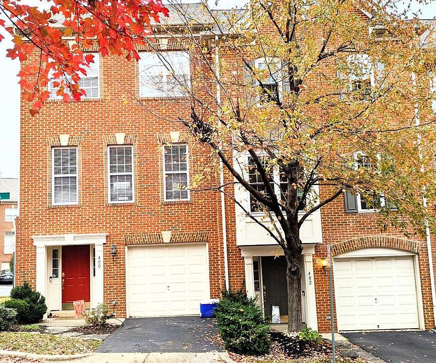 2nd image of 402 Ashford Ln