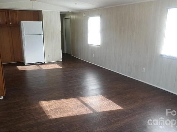 2nd image of 215 Tall Pines Ln