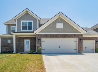 5581 Abbe Wood Dr, Newburgh, IN 47630