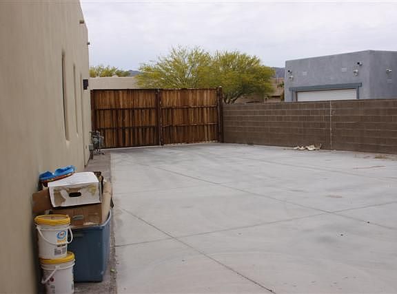 4th image of 11522 S Dorothy Dr