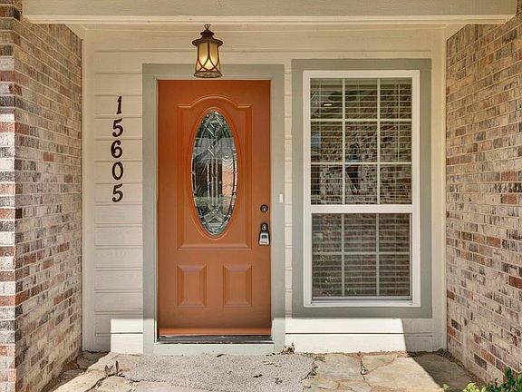 4th image of 15605 Regal Hill Cir