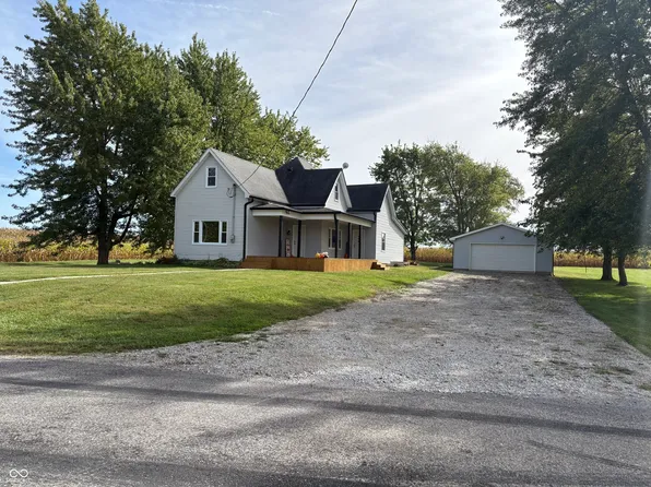 4151 E 550 N, Rushville, IN 46173