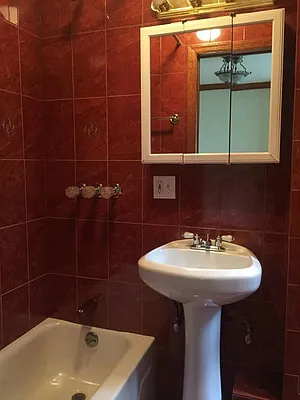 Rented by Keller Williams NYC | media 23