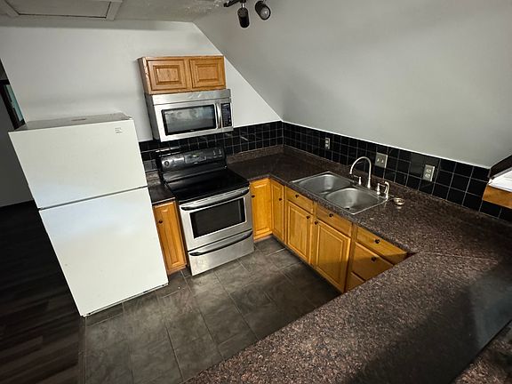 5th image of 1692 Buford Carey Rd #2