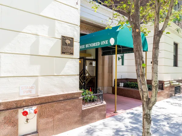 301 East 38th Street image 21 of 25