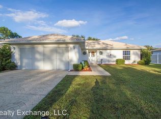 81 Pine Circle Dr, Palm Coast, FL 32164