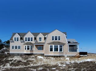 87R Wingaersheek Rd, Gloucester, MA 01930