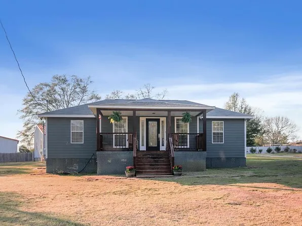 128 Pine St, Gordon, AL 36343