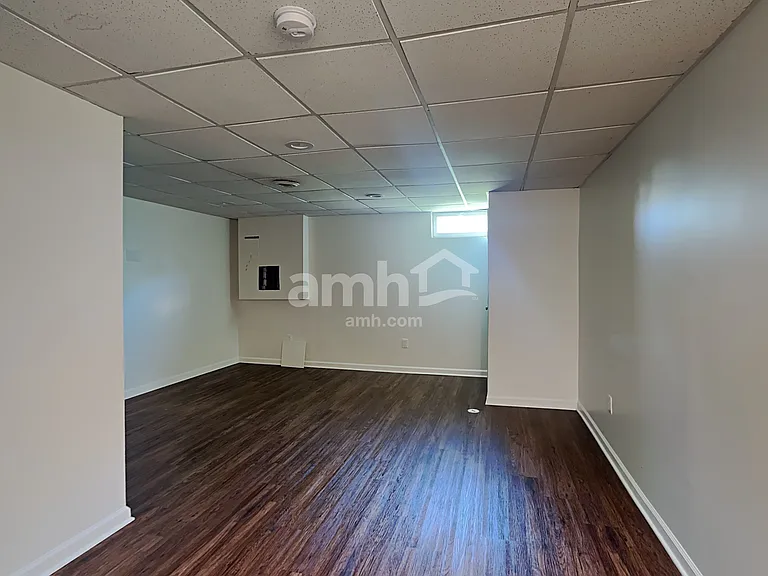 7888 Edgewater Dr — Photo 20