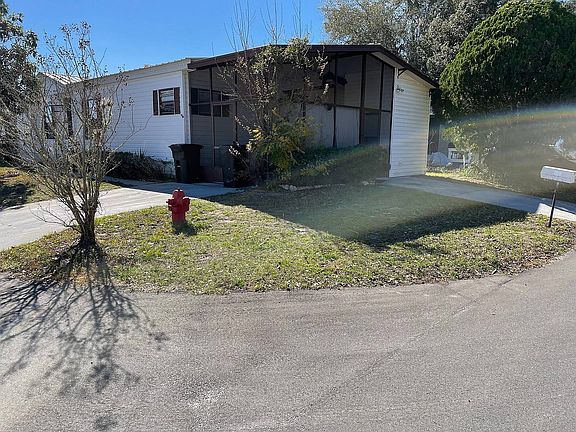 3rd image of 184 Hillsborough Dr