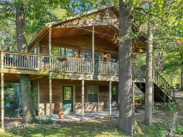 18932 N Shoreline Way, Fayetteville, AR 72703