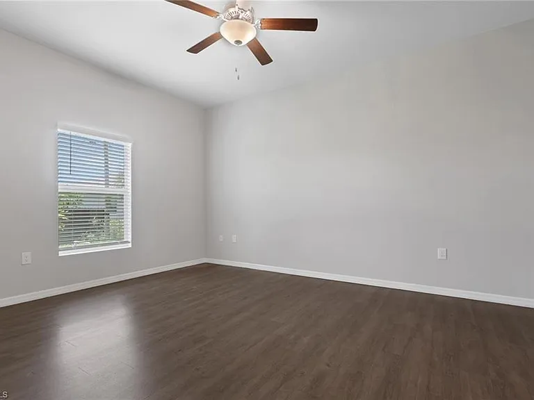 1314 NW 7th Ave — Photo 13