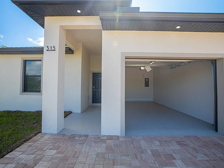 315 San Marco Ave — Photo 4