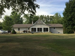 6200 Kenowa Ave SW, Grandville, MI 49418
