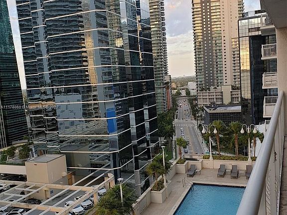2nd image of 1200 Brickell Bay Dr APT 1717