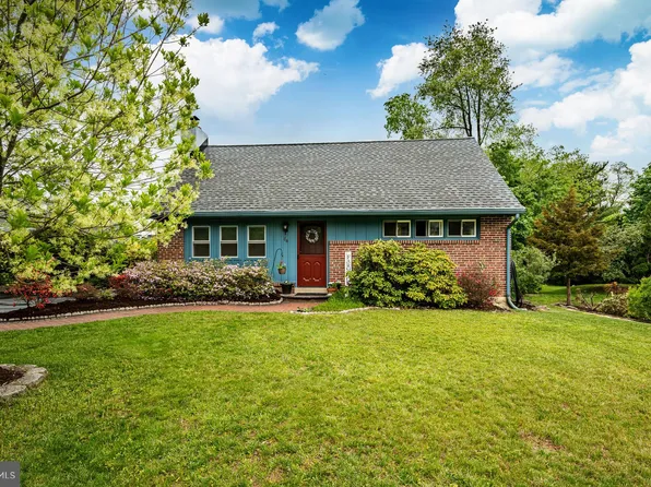 84 War Admiral Ln, Media, PA 19063