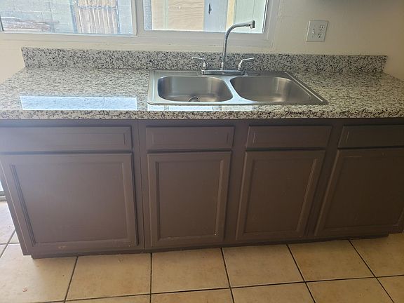 4th image of 4644 N 26th Dr