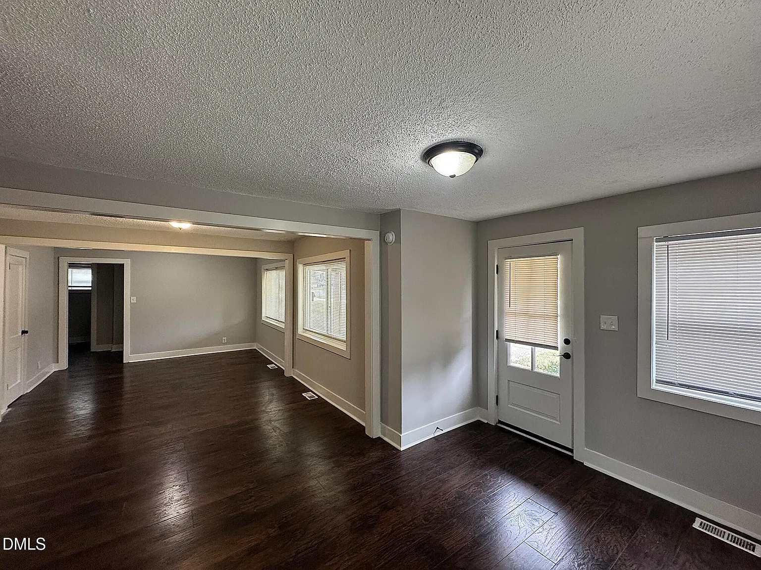 3 bed, 2.0 bath, $1,800 — Photo 3