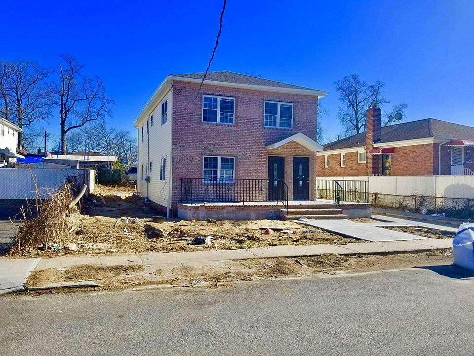 2nd image of 113-11 220 Rd