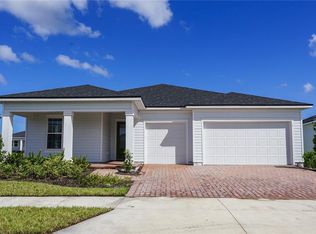 2 Tree House Dr, Palm Coast, FL 32137