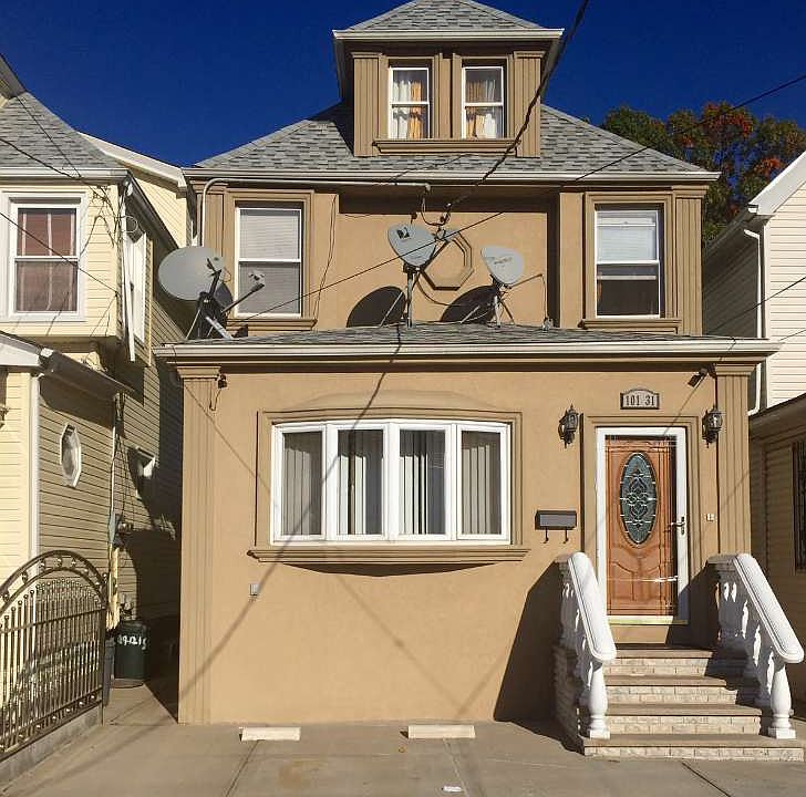 1st image of 10131 121st St