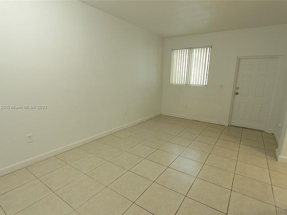 2nd image of 1652 SE 28th St Unit 105