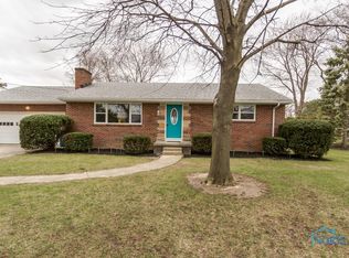 1268 S Wynn Rd, Oregon, OH 43616