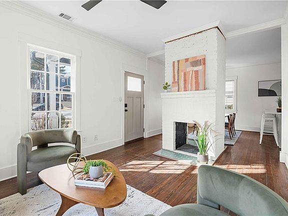 4th image of 322 4th Ave